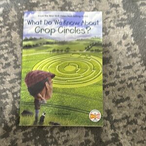 Scholastic Kids Learning Book - Green and Brown